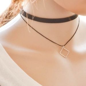 Black choker necklace with geometric pendant <3